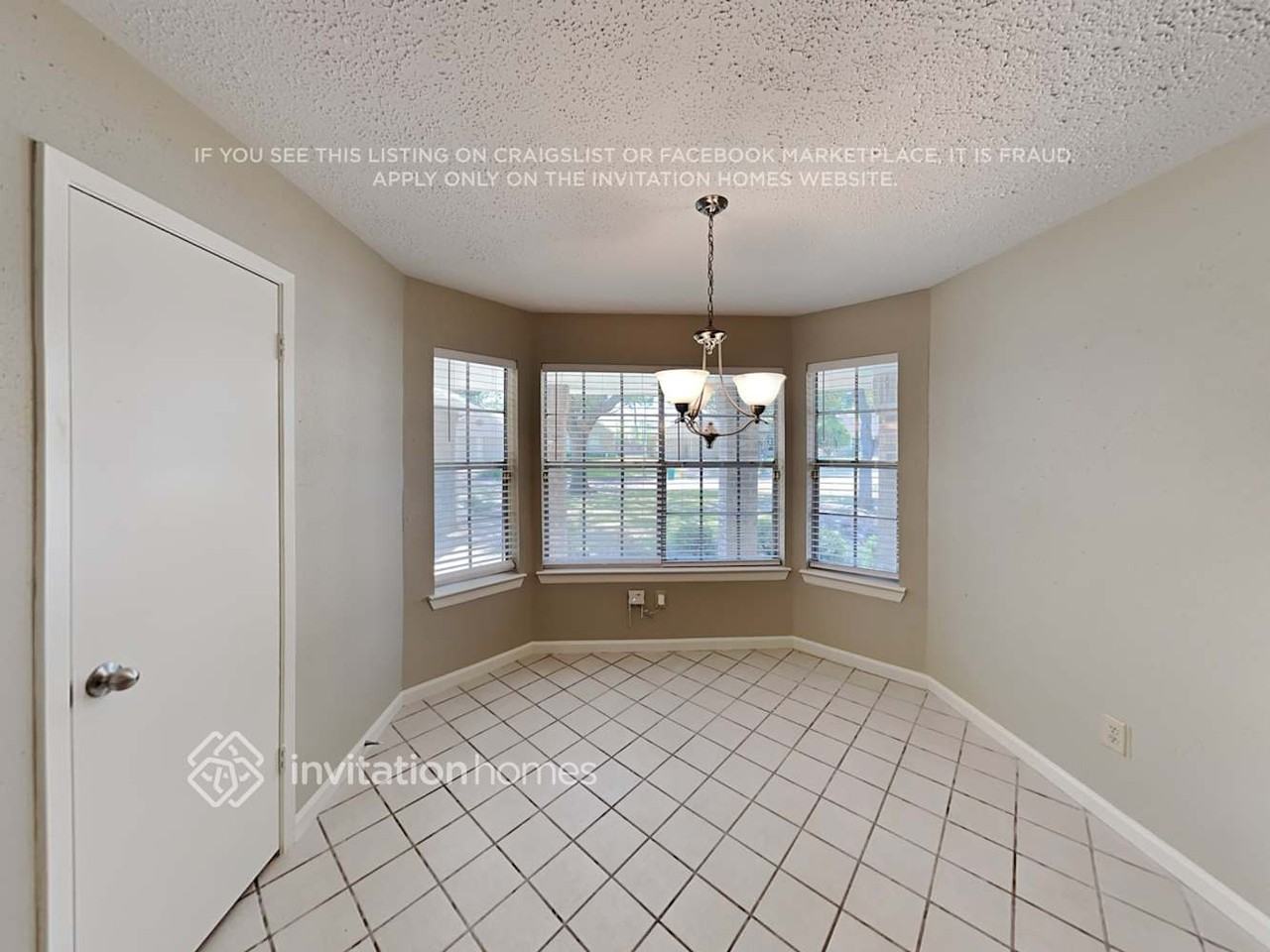 6610 Bellfield Manor Ln - Photo 4 of 19