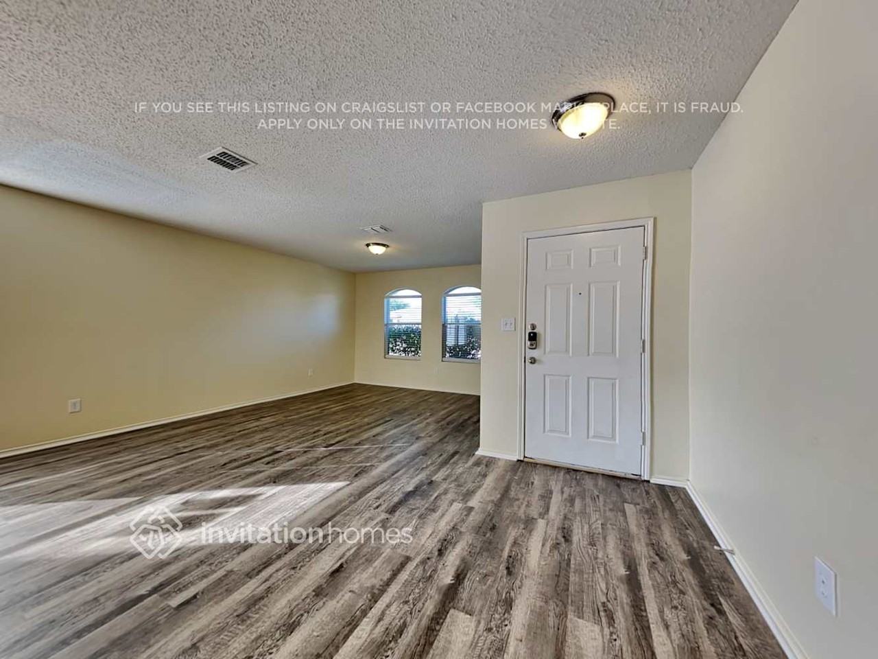 4419 Cedar Crest Dr - Photo 4 of 21