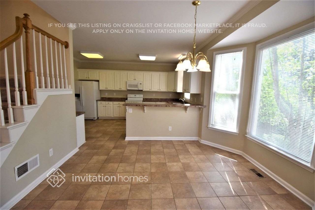 253 Sedgewick Trl - Photo 5 of 24