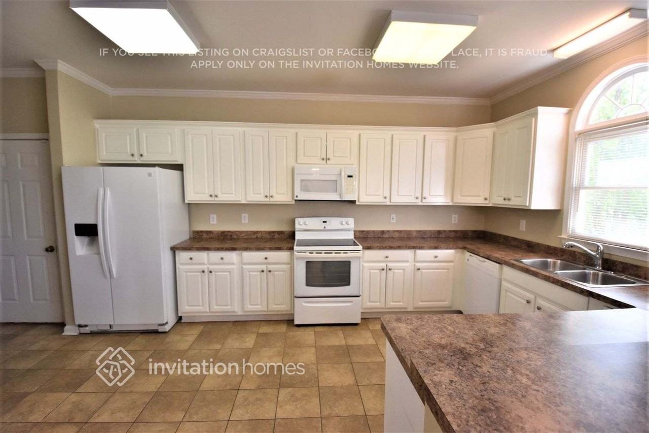 253 Sedgewick Trl - Photo 7 of 24