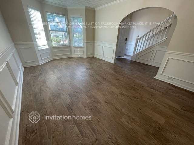 3679 Lear Ct - Photo 2 of 21