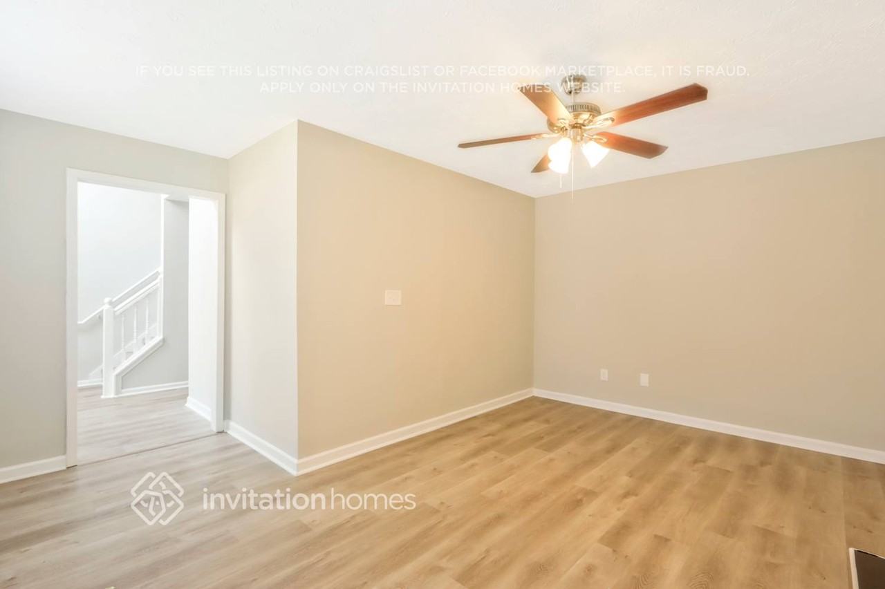 5618 Wellborn Creek Dr - Photo 6 of 26