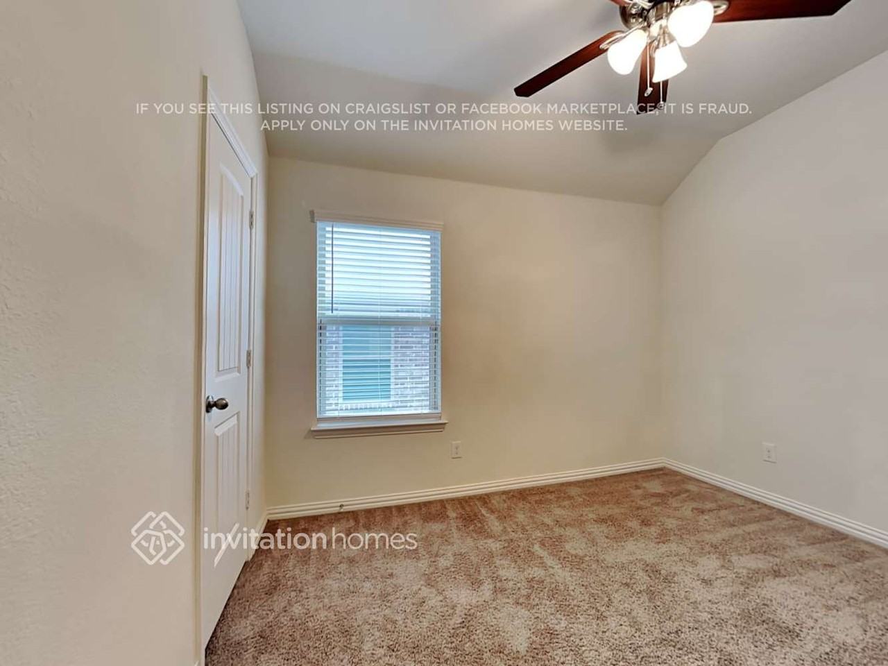 14812 Gilley Ln - Photo 3 of 18