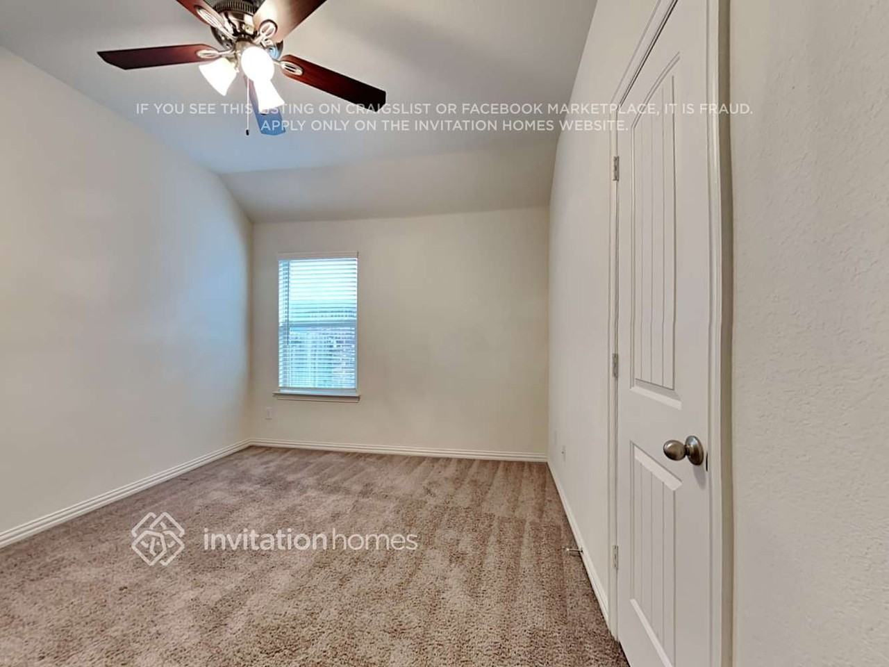 14812 Gilley Ln - Photo 4 of 18