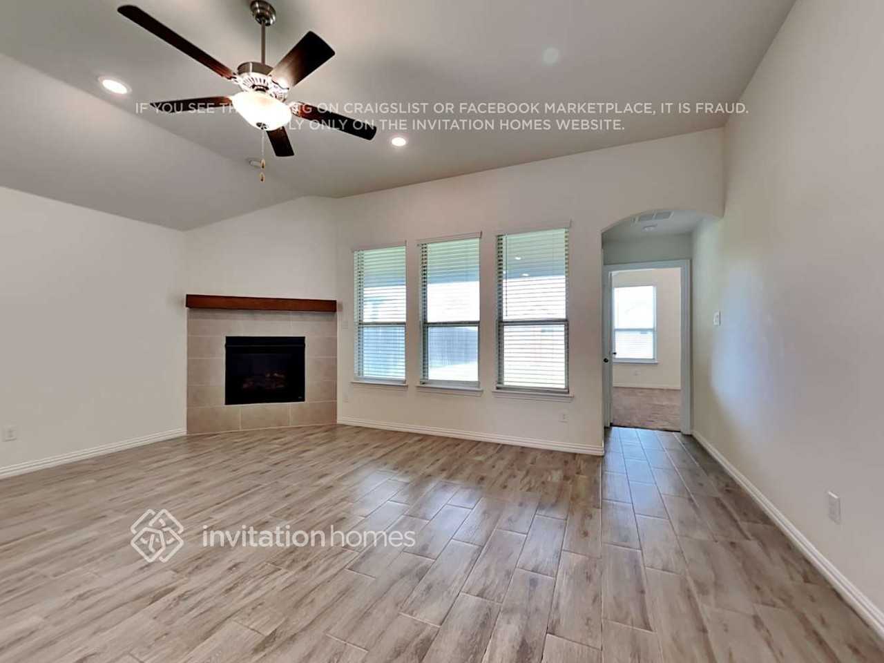 14812 Gilley Ln - Photo 6 of 18