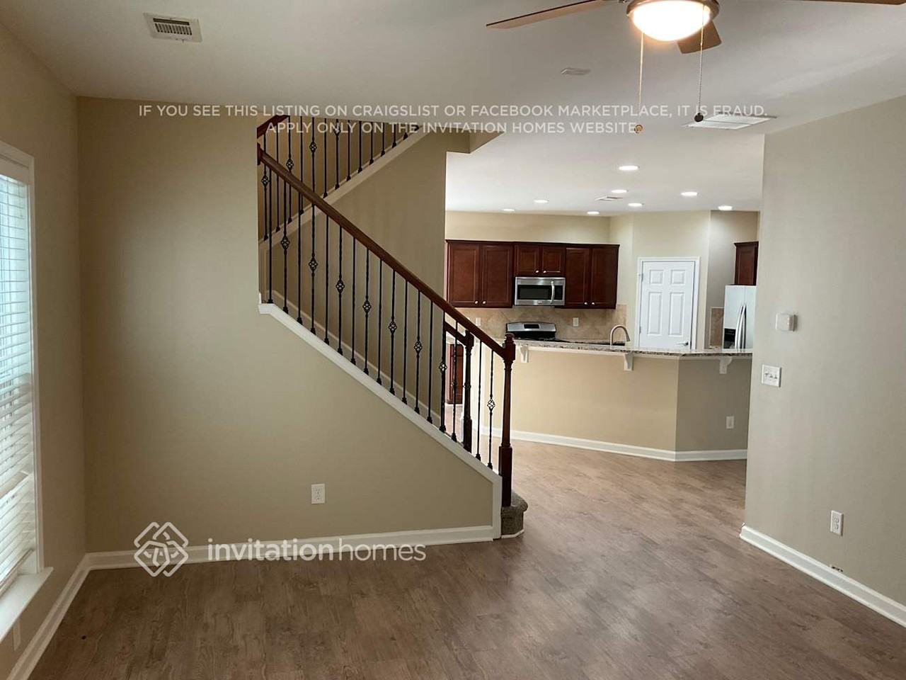 160 Edgewater Trl - Photo 5 of 19