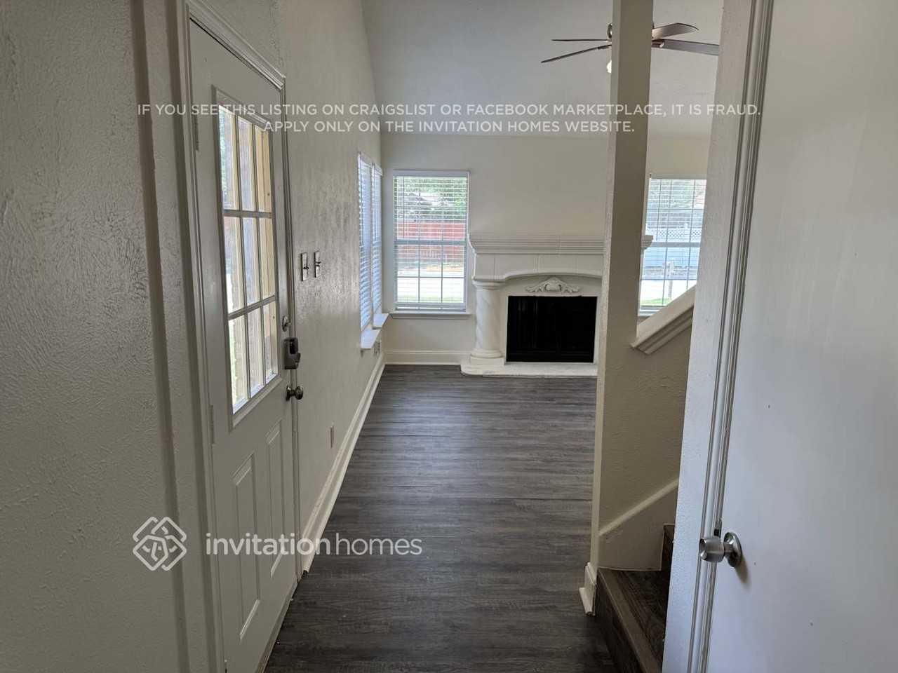 7509 Creekfall Dr - Photo 2 of 12