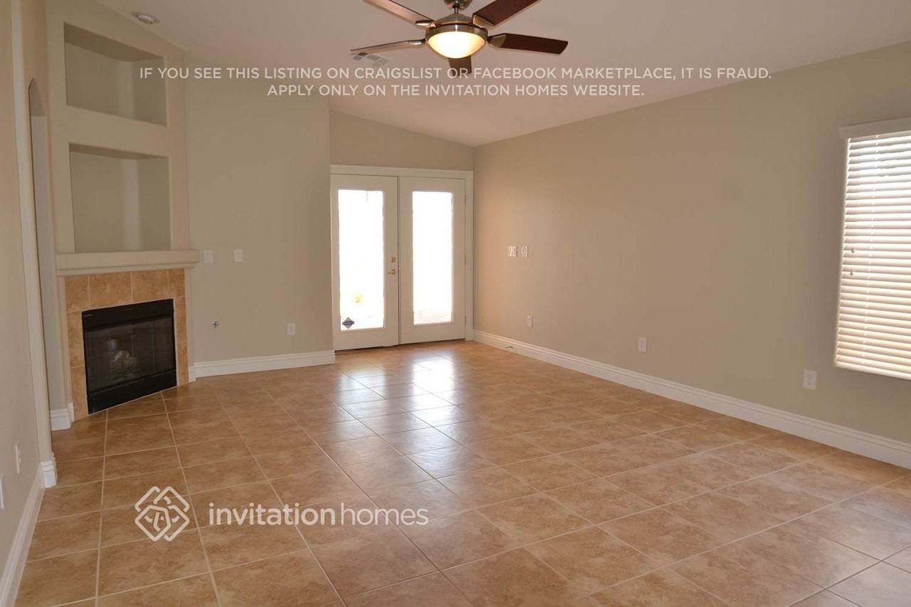 4432 Meadowlark Wing Way - Photo 2 of 12