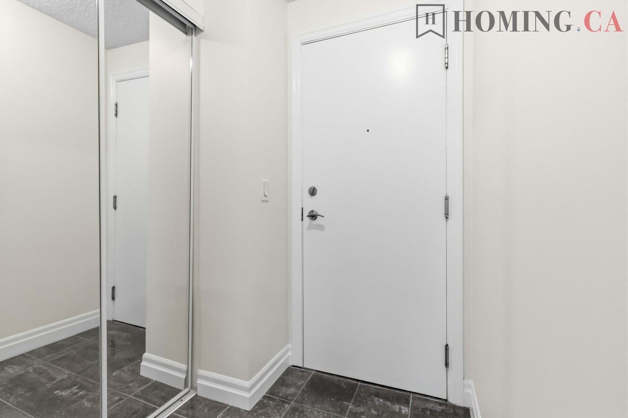 2121 Lake Shore Boulevard West #607 - Photo 4 of 24