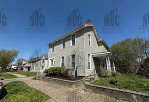featured image of 115 Union St #1
