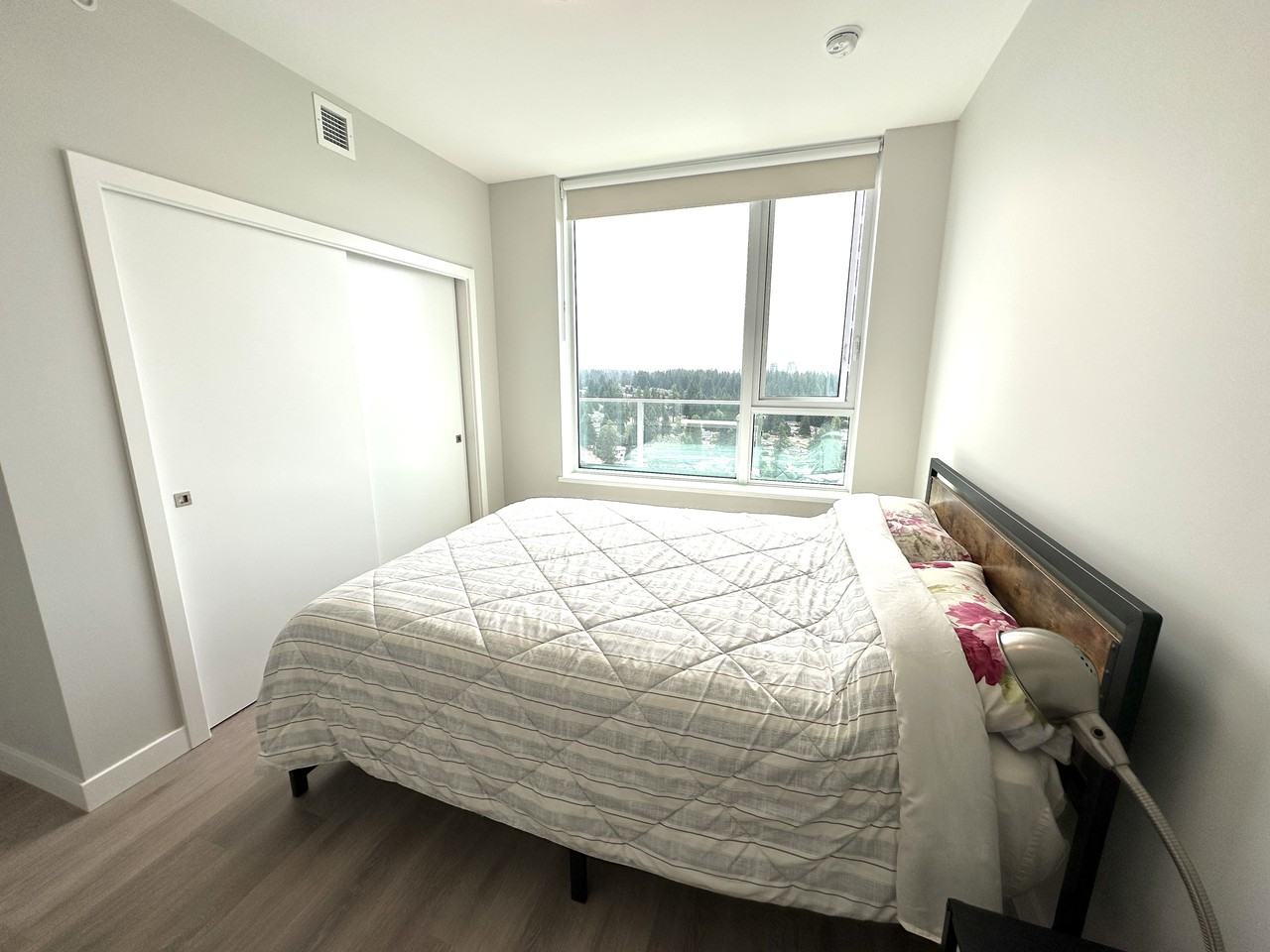 567 Emerson Street #32** - Photo 4 of 12
