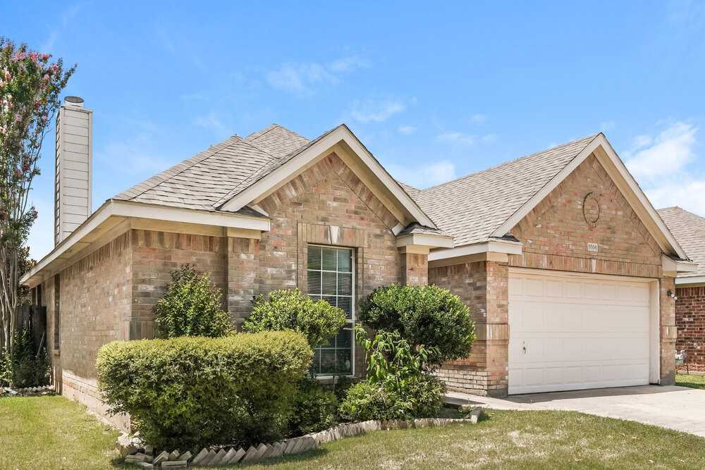 8504 Rock Creek Dr - Photo 3 of 16