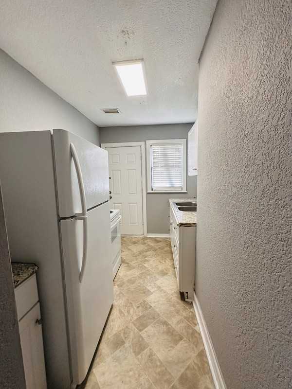 5238 San Juan Ave - Photo 7 of 11