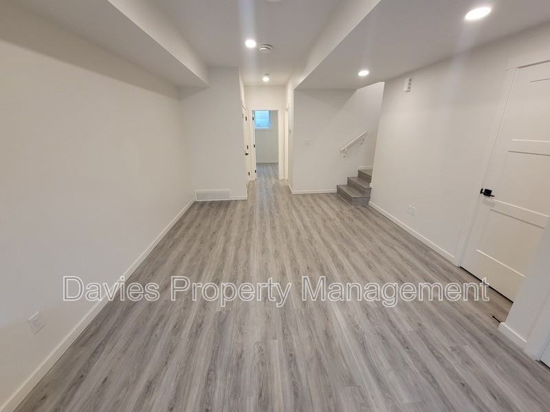 1227 Podersky Wynd Sw #BS - Photo 4 of 8