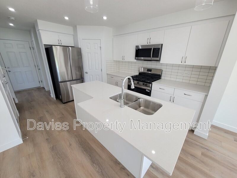 8887 Carson Way Sw #MAIN - Photo 6 of 18