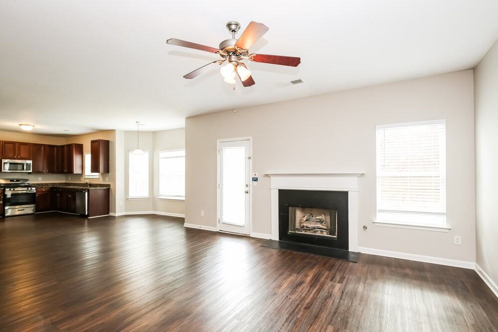 4235 Fourth Rail Ln - Photo 5 of 20