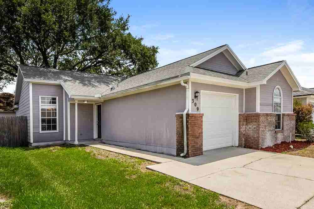 309 Carriann Cove Trl W - Photo 3 of 16