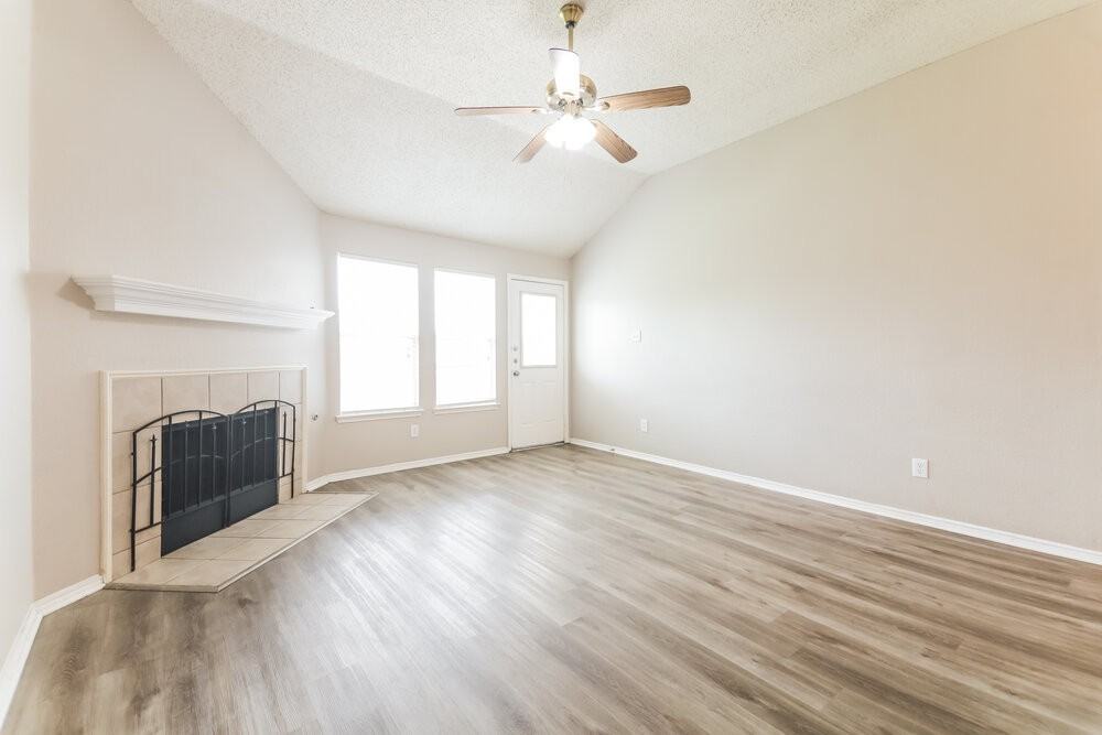 1108 Cumberland Dr - Photo 5 of 16