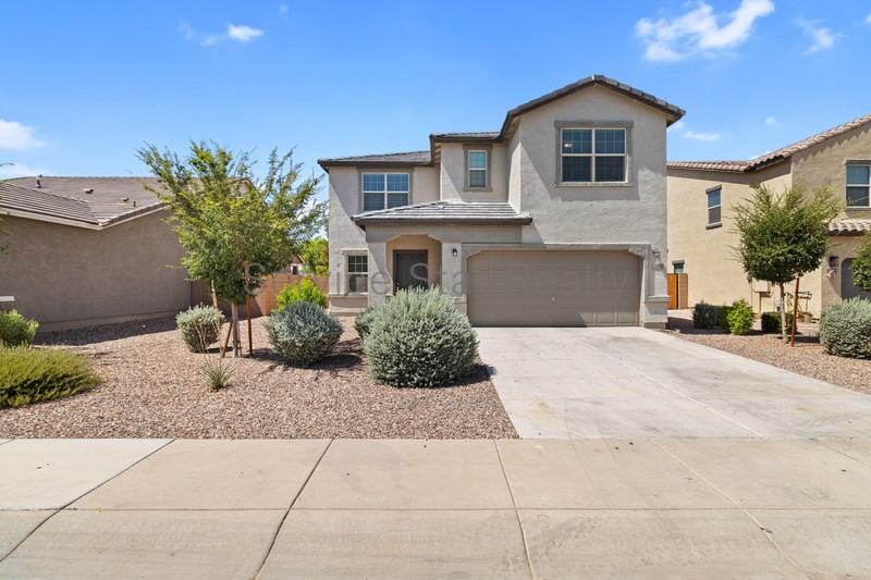 2402 E Alonso Dr