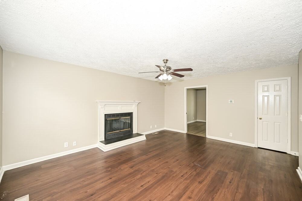 6005 Bradford Hills Dr - Photo 5 of 17
