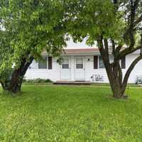 featured image of 3522 3520/3 N Gillett St