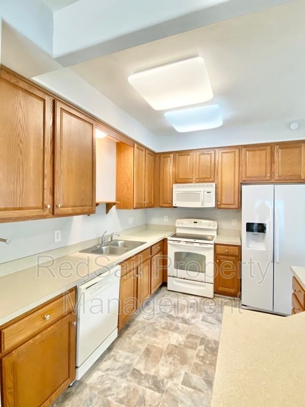 117 Grant Ct - Photo 4 of 18