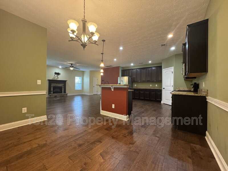 7471 Coppice Dr - Photo 5 of 26