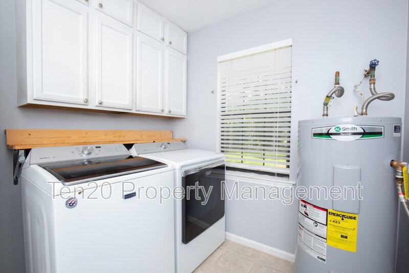 11406 Mehaffey Rd - Photo 5 of 20