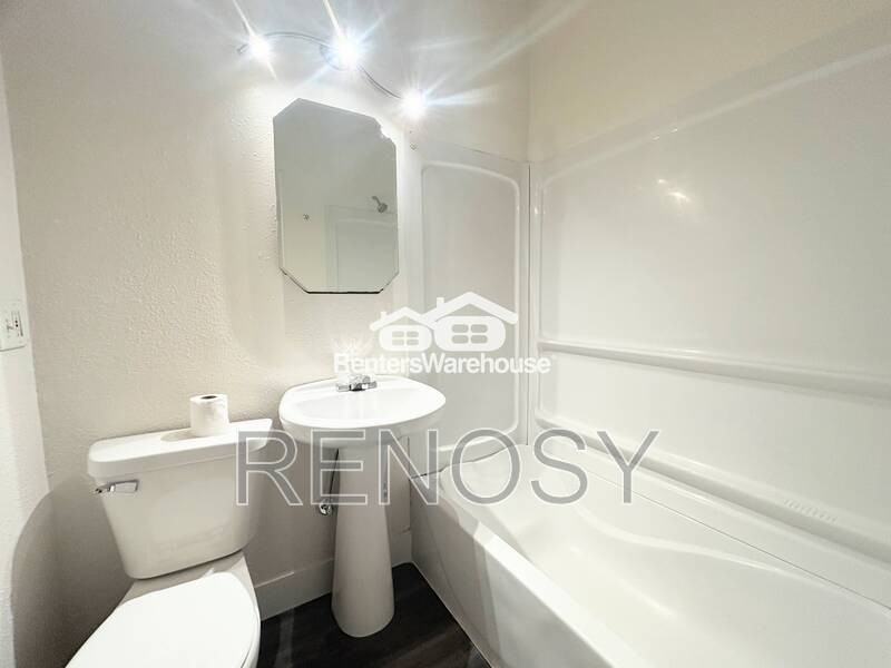 228 1st St - Photo 6 of 14