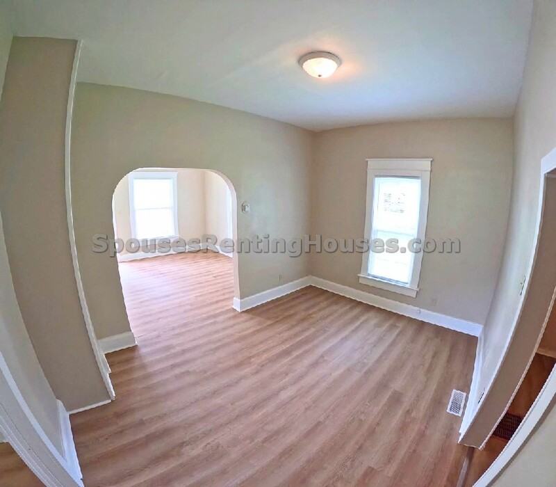 2336 Sycamore St - Photo 3 of 15
