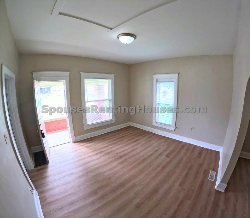 2336 Sycamore St - Photo 4 of 15