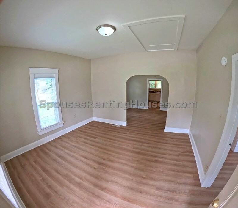 2336 Sycamore St - Photo 5 of 15