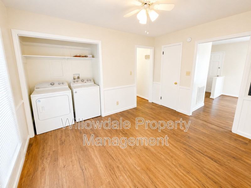 2312 Sierra Dr - Photo 5 of 15