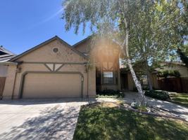 featured image of 511 Bluff Dr