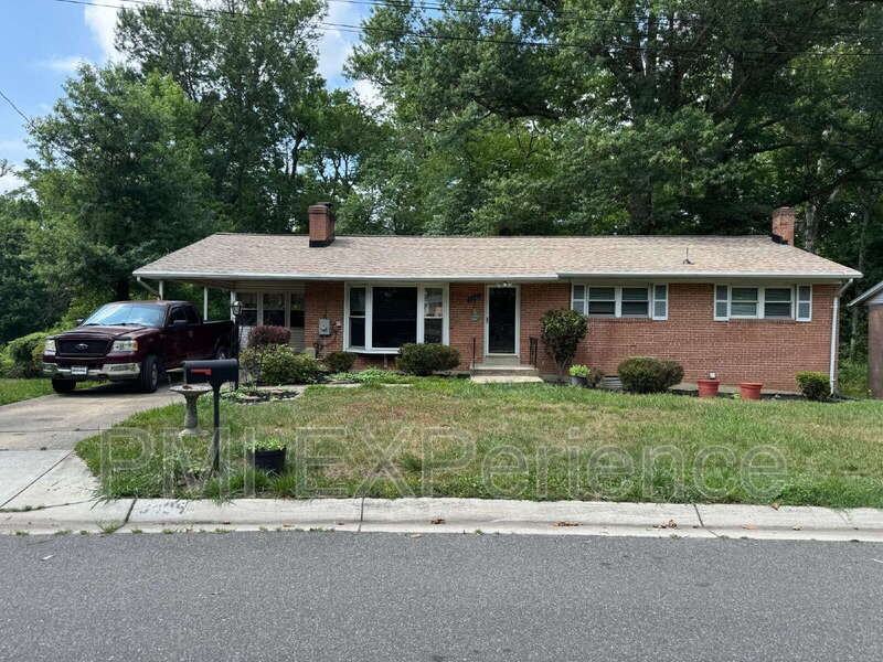 6405 Roberts Dr - Photo 2 of 34