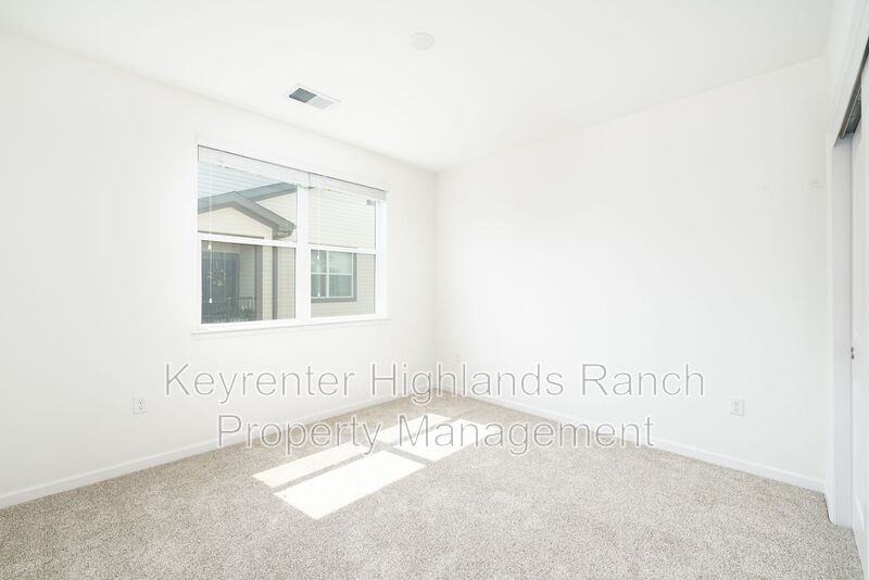 4777 Copeland Cir - Photo 4 of 15