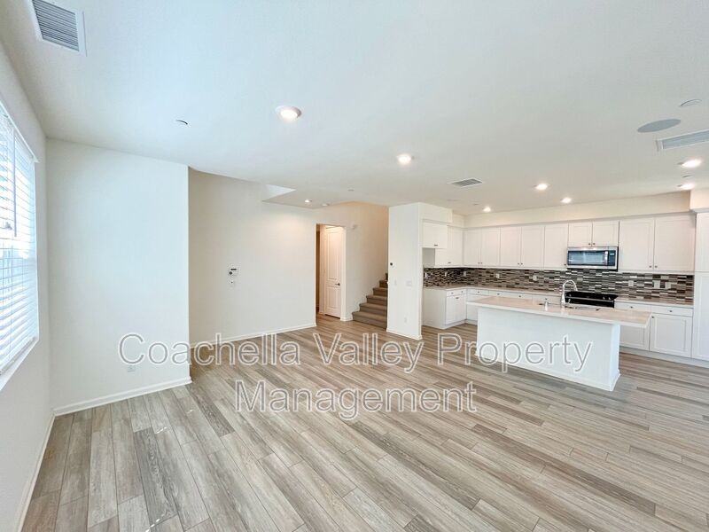 84443 Passagio Lago Way - Photo 4 of 48