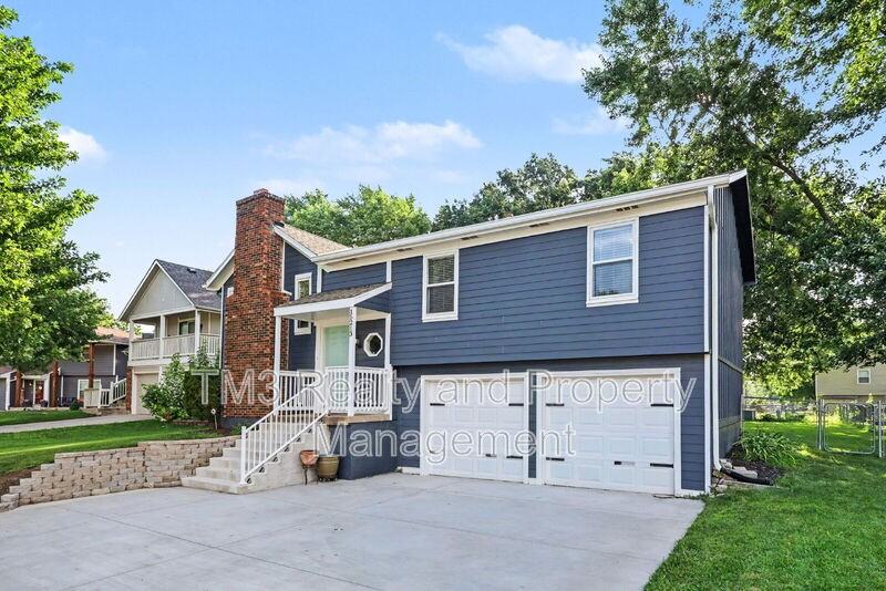 15213 S Seminole Dr - Photo 3 of 29