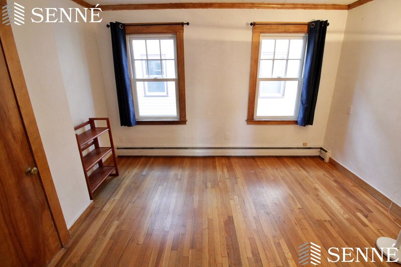 8 Adams Ter #2 - Photo 7 of 15