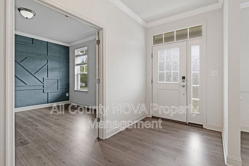 11010 N Riding Rd - Photo 3 of 50