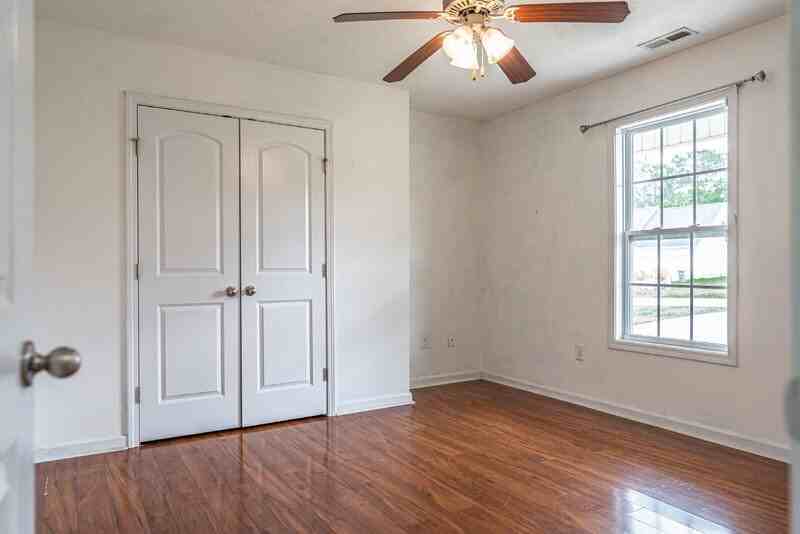 289 Strike Eagle Dr - Photo 5 of 28