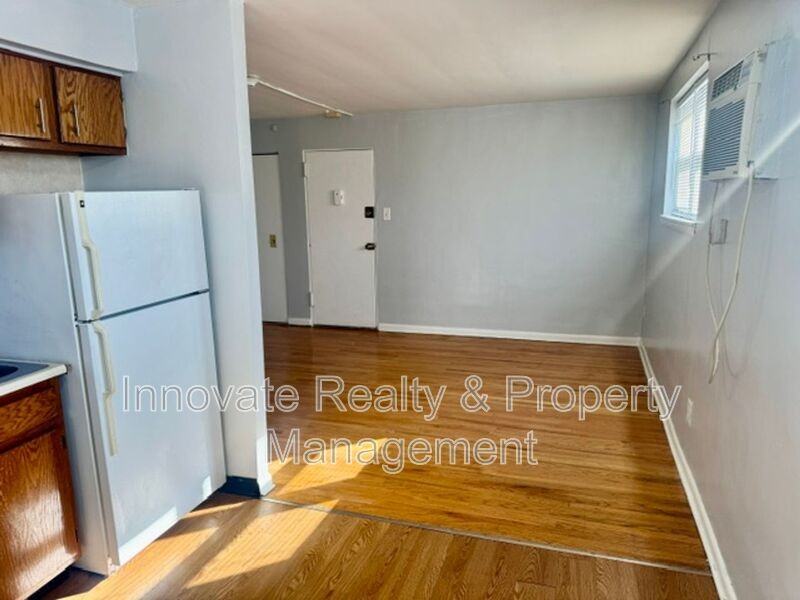 9513 Hoff St #8 - Photo 7 of 17