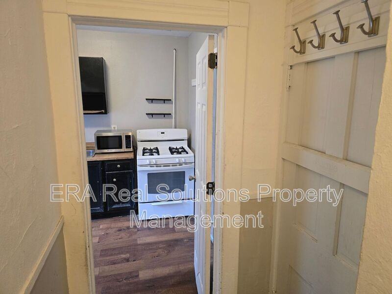 3721 W 33rd St Uppr - Photo 5 of 20