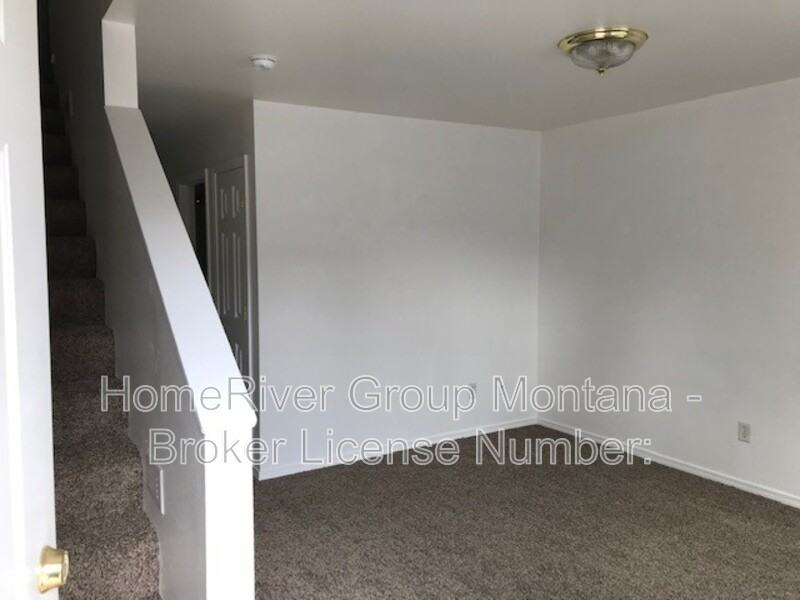 2153 S 14th St W #D - Photo 3 of 9