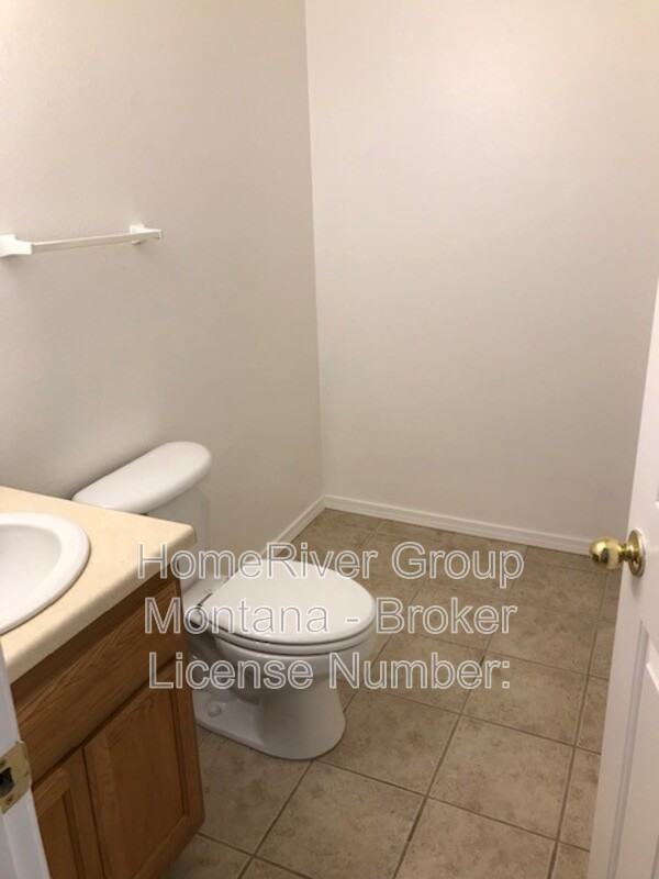 2153 S 14th St W #D - Photo 5 of 9