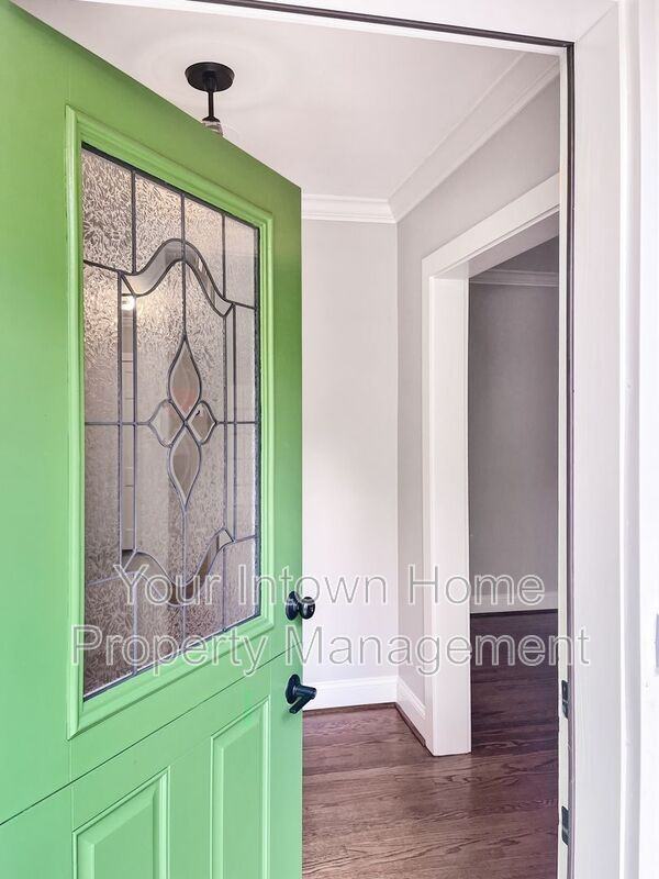2695 Sharondale Dr Ne - Photo 3 of 50