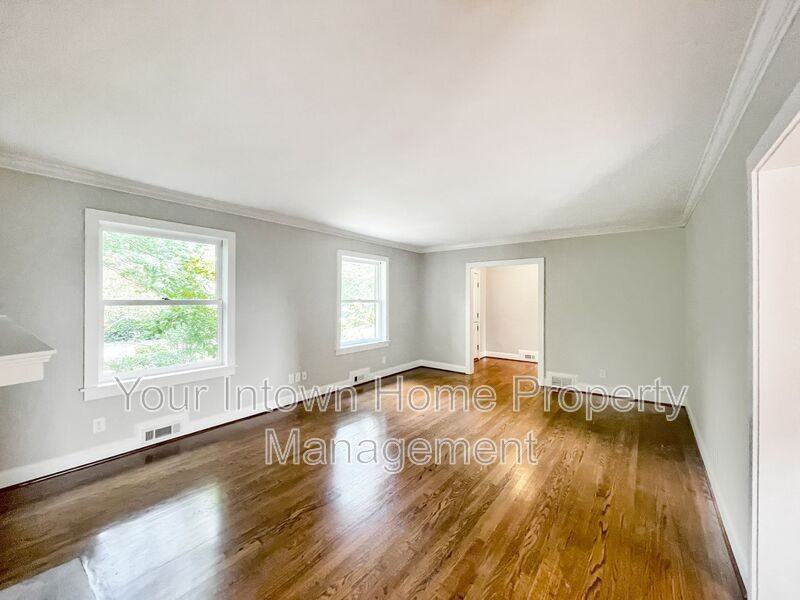 2695 Sharondale Dr Ne - Photo 7 of 50