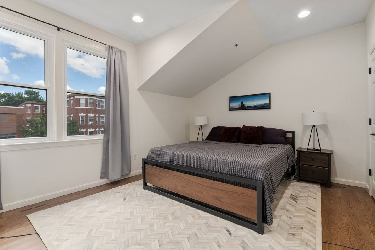 112 Highland Ave #H - Photo 6 of 19