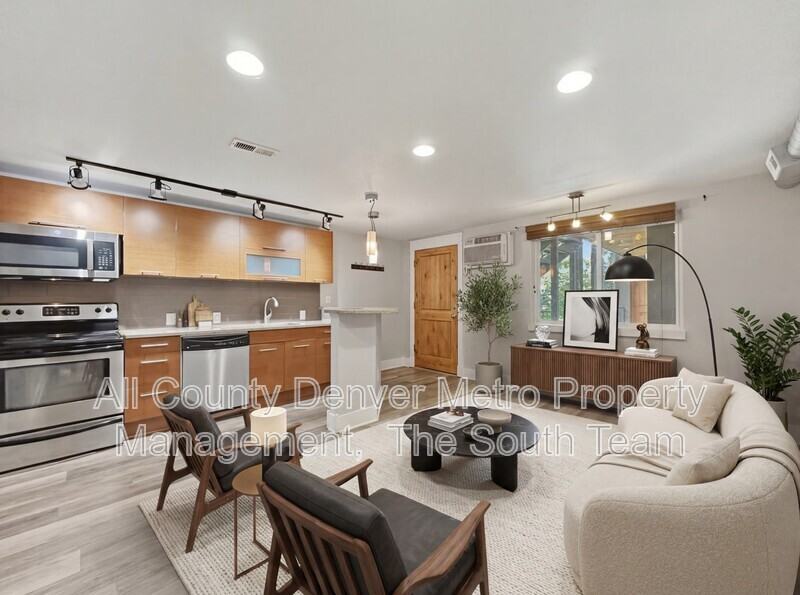 195 S Pennsylvania St #204