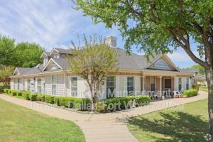 featured image of 400 Glade Rd #104